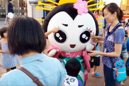 北地区ふるさとまつりに初登場のきららん