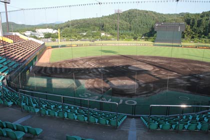 26、27日とプロ野球ウエスタンリーグ阪神中日2連戦が行われる三条パール金属スタジアム