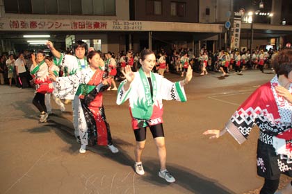 かつて盆踊りで踊られていた「吉田甚句」を吉田まつりで復活