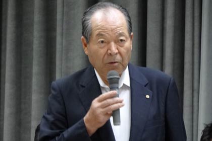 三条夏まつり協賛会会長の斉藤弘文三条商工会議所会頭があいさつ