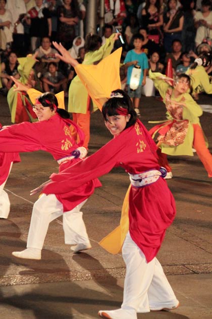 山車踊りで優勝した粟生津地区山車保存会
