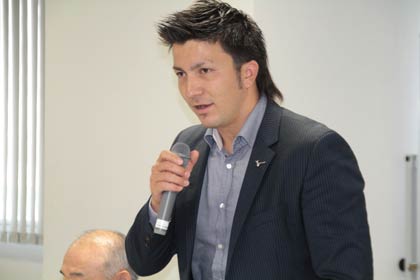 ディーン元気選手