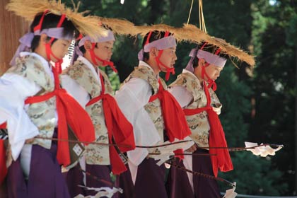  魚沼神社の太太神楽
