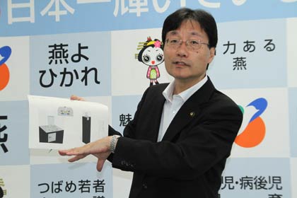 30日行われた燕市長定例会見