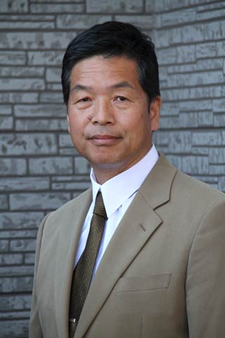 燕市議選に立候補する山本知克氏