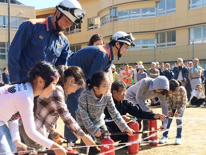 燕第二地区まちづくり協議会の第3回合同防災訓練