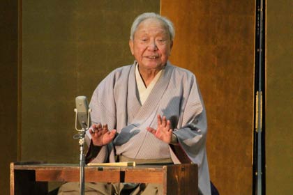 ごぼさま寄席に出演した三遊亭金馬産