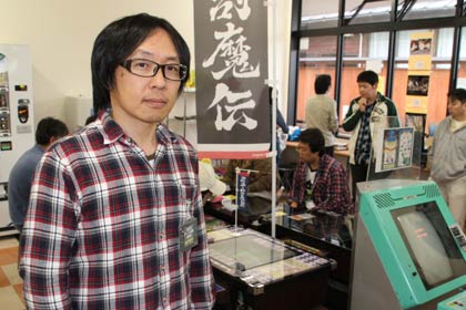 全日本テーブル筐体愛好会会長の土屋さん
