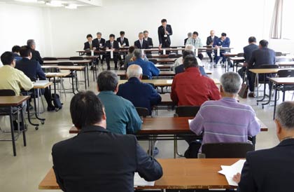 10日開かれた三条市の平成26年度除雪対策協議会