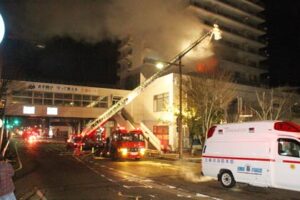 パルムマンションの火災現場