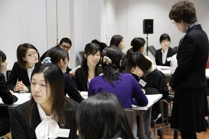 ワークショップしながら研修を進めた