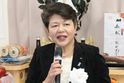 県議選で2期目を目指す坂田光子氏