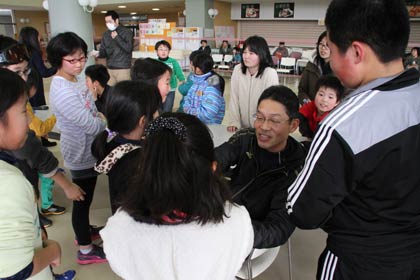 捕まってろう屋でクイズに答える