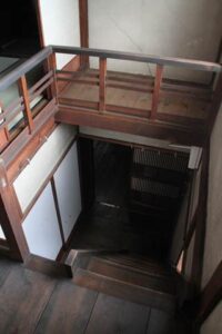 漆喰塗りのワークショップと体験を行うアトリエ付き滞在施設「Craftsmen's Inn KAJI」