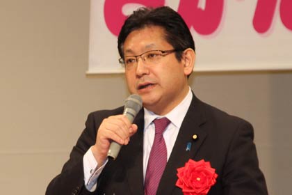 塚田参院議員