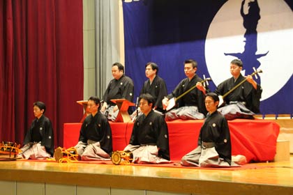 若獅子会が長唄「越後獅子」を賛助演奏