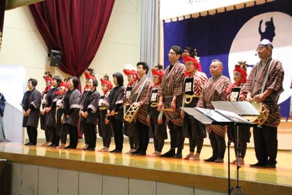 出演者全員がステージに並んでフィナーレ