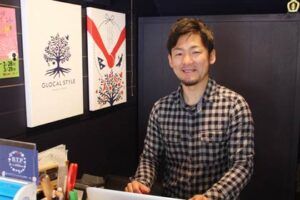 ネパールの子どもたちに支援物資を届ける「グローカルスイタル」の中西さん、次は地元企業とのタイアップで地元製品を届けたい