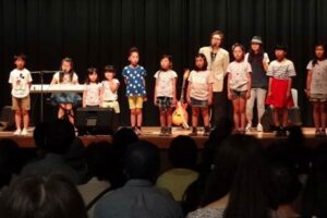 ボーカルスクール「One Voice Music Land」県央校のチャリティーコンサート