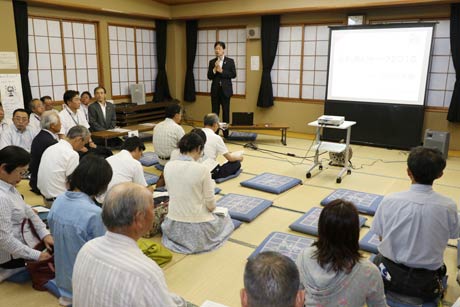 西燕公民館で開かれた今年度1回目のふれあいトーク