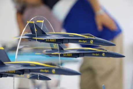 米海軍のブルーエンジェルス