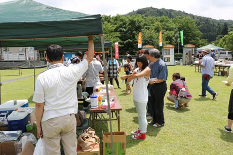 ヒーブ中山が初めて開いた「建築の感謝フェスタ in 三条」