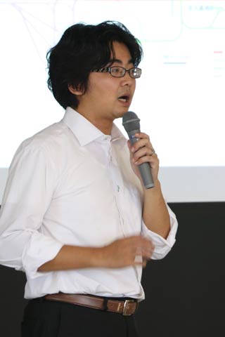  講師の藤井さん