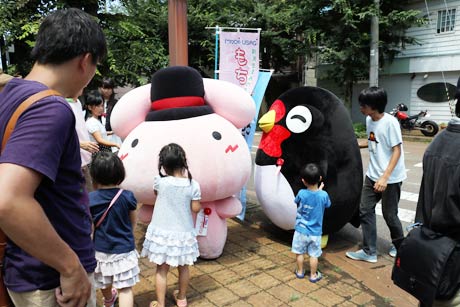  戸隠神社の「つばくろちゃん」と弥彦村の「うさぎ-もち」も出演
