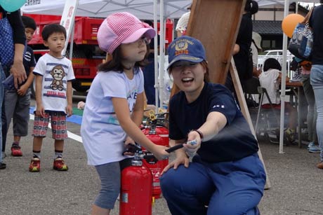  6日開かれた「消防防災・救急フェア」