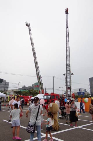 ことしもはしご車が人気