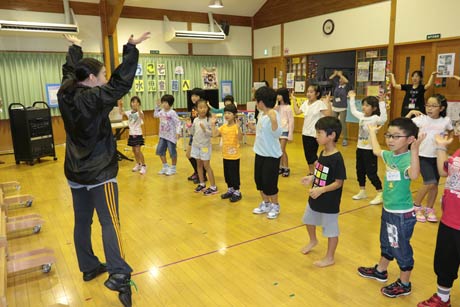 福田佑子さんがダンス指導