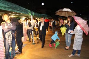 雨にもかかわらずにぎわった「燕三条 工場の祭典」のオフィシャル・レセプション