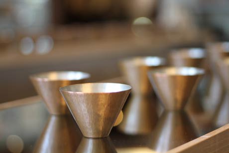 「100 Cups」
