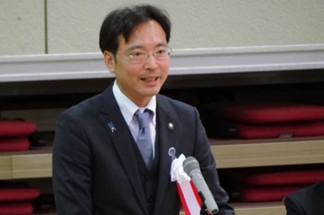 同盟会会長に国定三条市長があいさつ