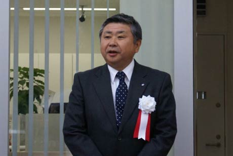三条信用金庫の西潟理事長があいさつ