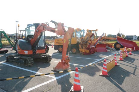 働くクルマ大集合に展示している車