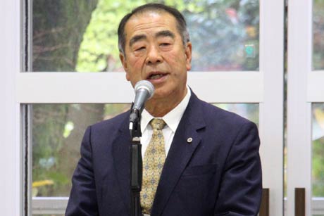 弥彦神社の金子権宮司