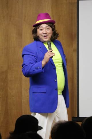 次々とユニークなキャラクターを演じる山本さん