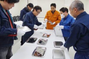 「磨き屋シンジケート」が第18回金属研磨仕上げ技能競技会の審査会