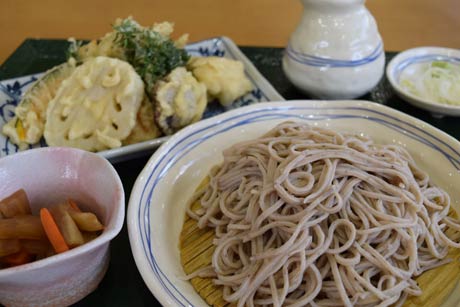  農家レストラン悟空の天ぷら手打ち自然薯そば