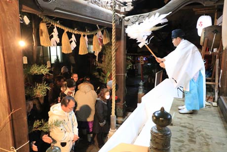 燕・戸隠神社の二年参り
