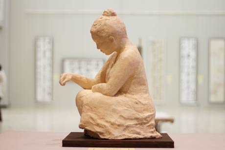  彫刻・芸展新潟市美術館賞・中澤恵子さん「線香花火」