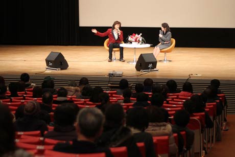 新潟大学男女共同参画推進室の林准教授とトークショー