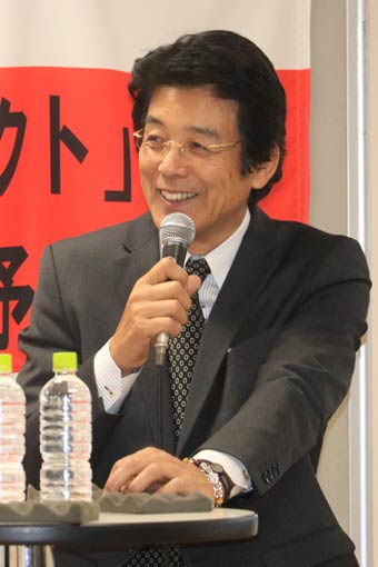 軽妙なトークの江本さん