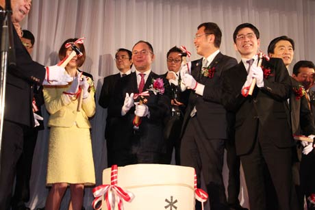 スノーピークの東証一部上場記念式典と祝賀会