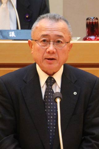 弥彦村3月定例会で小林村長が招集あいさつ