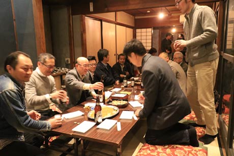 懇談会