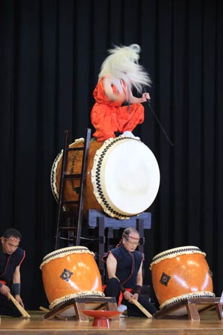 分水太鼓の演奏