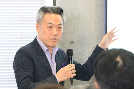 玉川堂の七代玉川基行さん