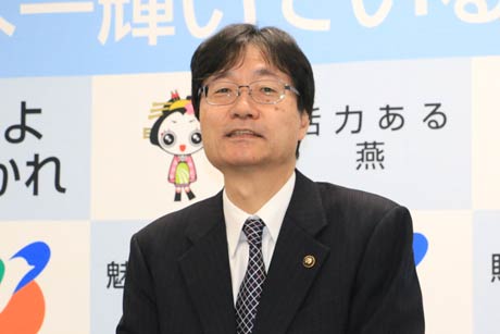 28日行われた鈴木燕市長の定例記者会見